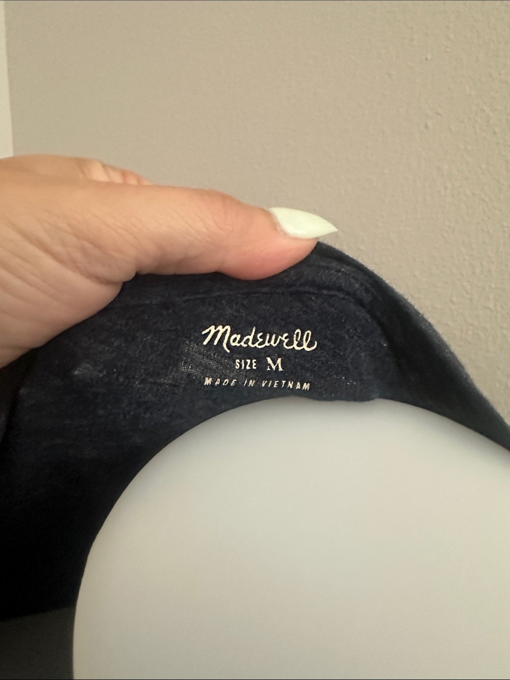 Madewell Dark Heather Navy V-Neck Pocket Tee - Picture 2 of 4